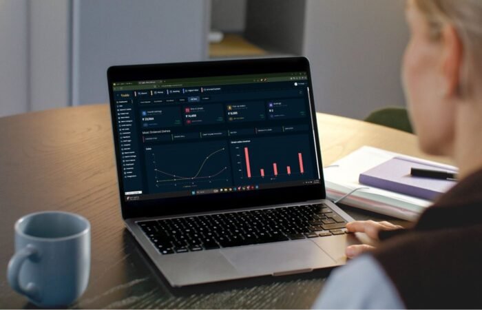 Etable Restaurant Dashboard and Analytics interface with real-time sales, booking stats, and performance tracking